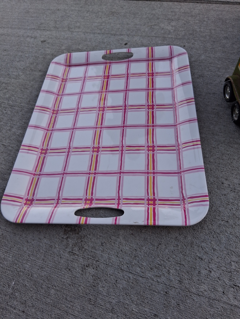 White Tray with Pink and Yellow Plaid Pattern - Home Dining Dinnerware